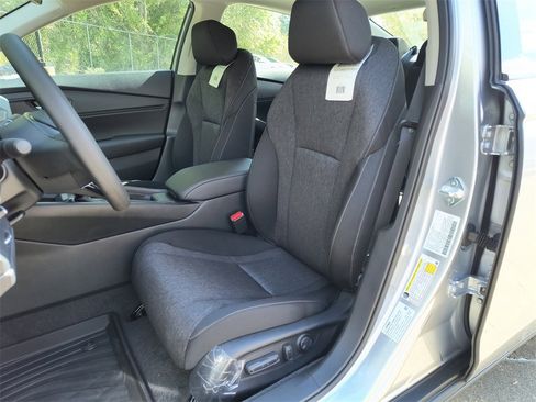 New 2025 Honda Accord SE image 6