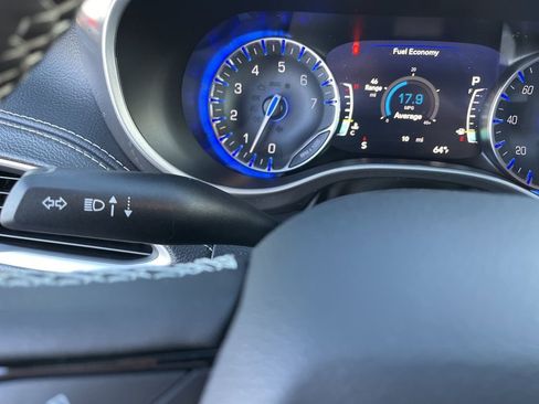 New 2026 Chrysler Pacifica Select w/ S Appearance Package image 32