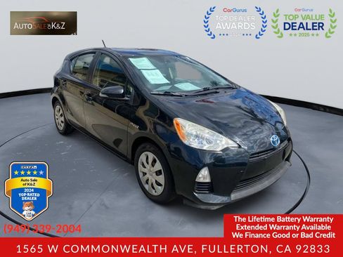Used 2012 Toyota Prius C Two FWD image 2