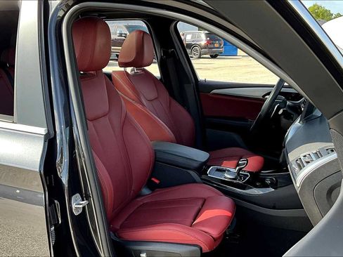Used 2024 BMW X3 sDrive30i w/ Premium Package RWD image 8