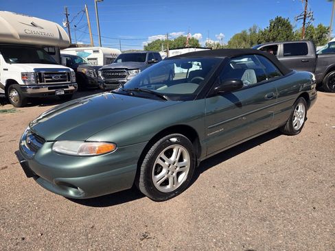 Used 1997 Chrysler Sebring JXI FWD image 5