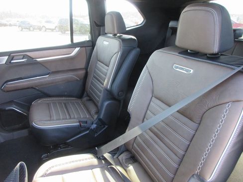 New 2026 GMC Acadia Denali Ultimate image 14