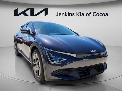 New 2026 Kia EV6 Light RWD image 12