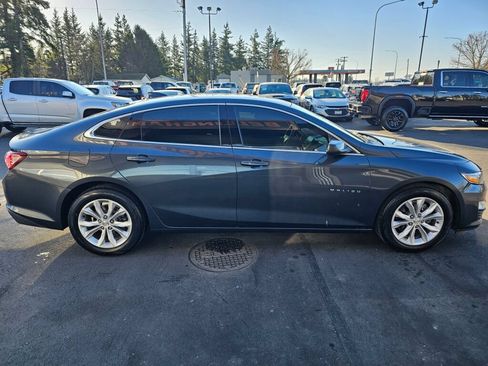 Used 2021 Chevrolet Malibu LT FWD image 6