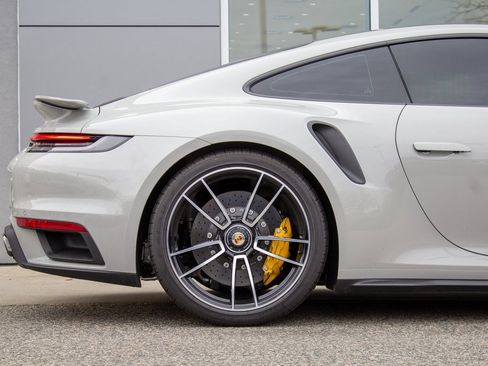 Used 2022 Porsche 911 Turbo S image 6