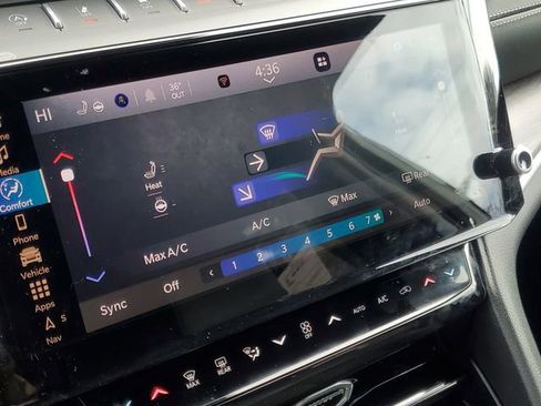 New 2026 Jeep Grand Cherokee Altitude AWD/4WD image 22