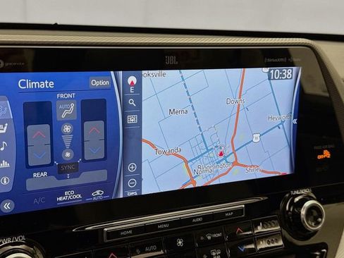 Used 2021 Toyota Highlander Platinum image 13