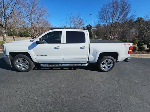 Used 2018 Chevrolet Silverado 1500 LT w/ All Star Edition image 8