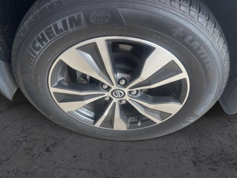 Used 2022 Nissan Murano SV FWD image 33