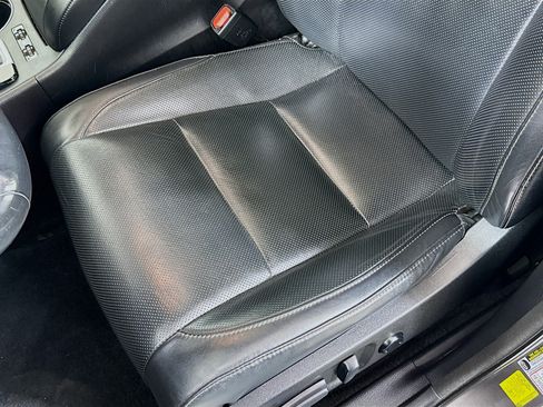 Used 2018 Toyota Highlander Limited Platinum image 22