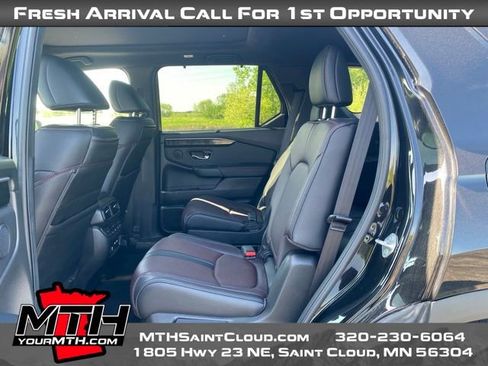 Used 2023 Honda Pilot Elite image 10