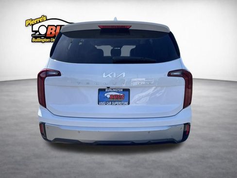 Used 2023 Kia Telluride LX FWD image 4