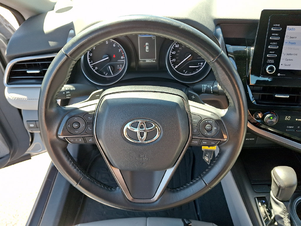 Used 2024 Toyota Camry SE FWD image 18