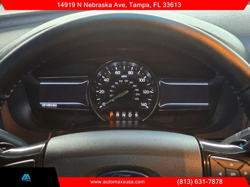 Used 2016 Ford Explorer XLT w/ Equipment Group 202A FWD image 16
