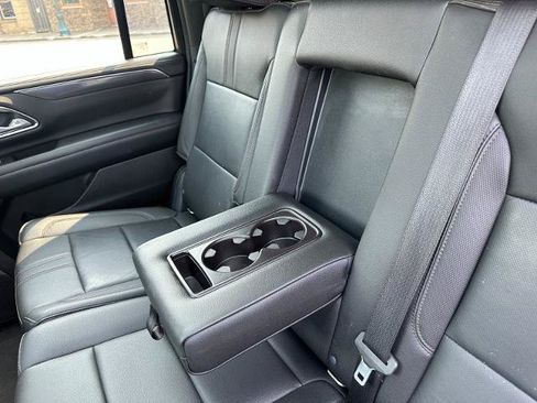 Used 2021 Chevrolet Suburban RST AWD/4WD image 21