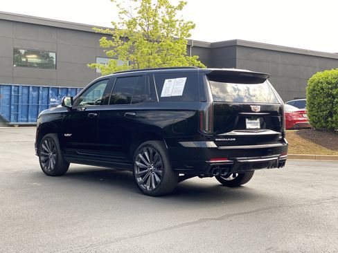 Used 2026 Cadillac Escalade V AWD/4WD image 32