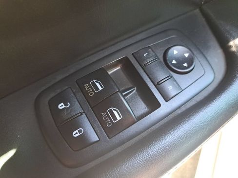 Used 2019 Dodge Challenger SXT w/ Plus Package RWD image 17