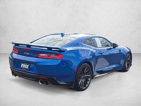 Used 2018 Chevrolet Camaro ZL1 w/ LPO, ZL1 Protection Package RWD image 5