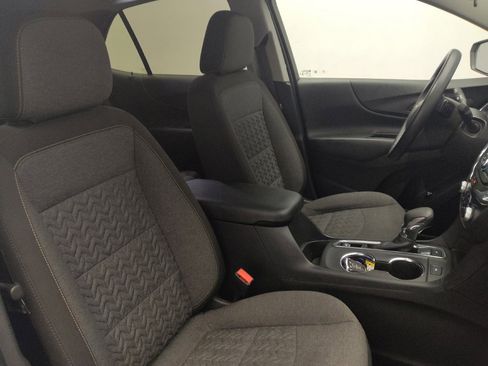 Used 2024 Chevrolet Equinox LT AWD/4WD image 21
