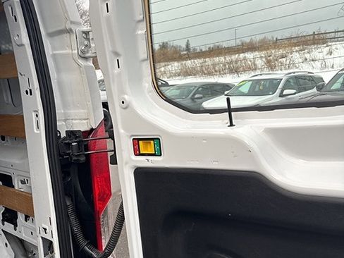 Used 2024 Ford Transit 250 Low Roof w/ Exterior Upgrade Package image 26