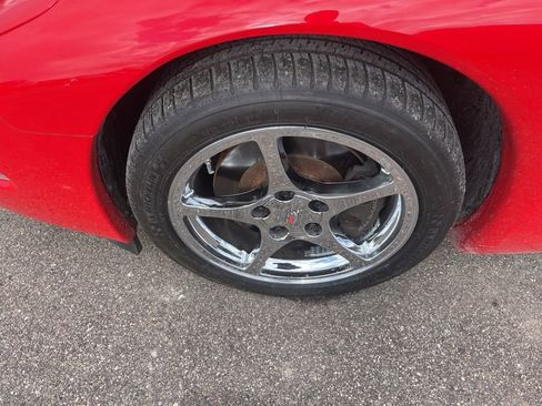 Used 1999 Chevrolet Corvette Convertible w/ Memory Pkg image 15