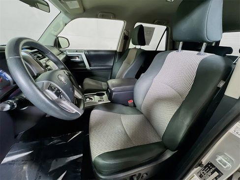 Used 2019 Toyota 4Runner SR5 image 19