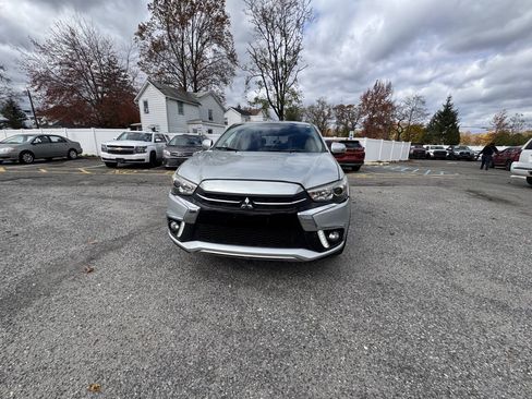 Used 2019 Mitsubishi Outlander Sport SE FWD image 3