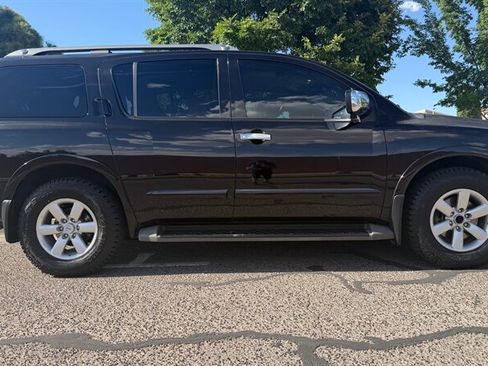 Used 2012 Nissan Armada SV RWD image 8