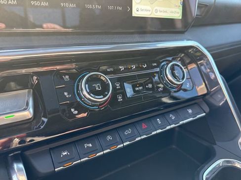 Used 2024 GMC Sierra 1500 Denali image 24