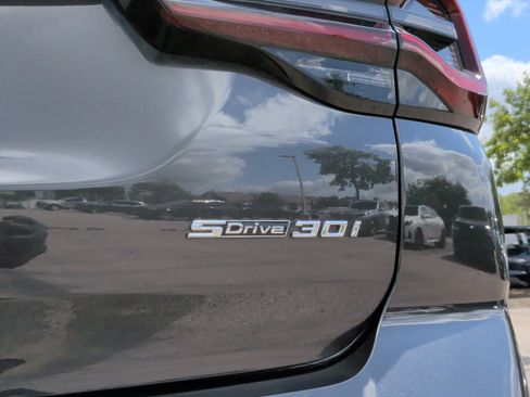 Used 2022 BMW X3 sDrive30i w/ Convenience Package RWD image 11