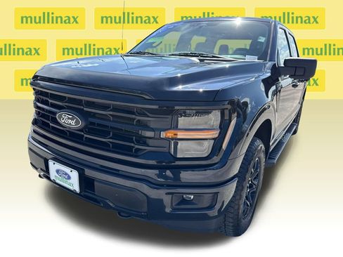 Used 2024 Ford F150 XLT w/ XLT Black Appearance Package AWD/4WD image 10