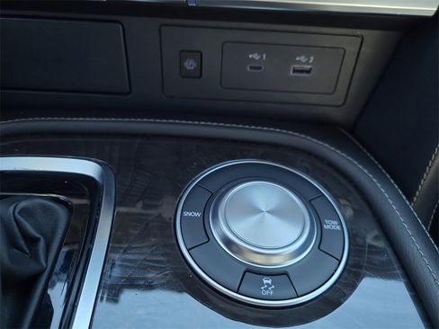 Used 2024 INFINITI QX80 Luxe image 31