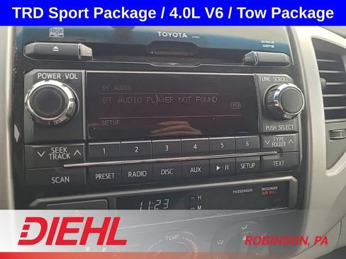 Used 2012 Toyota Tacoma 4x4 Access Cab V6 w/ TRD Sport Pkg image 13