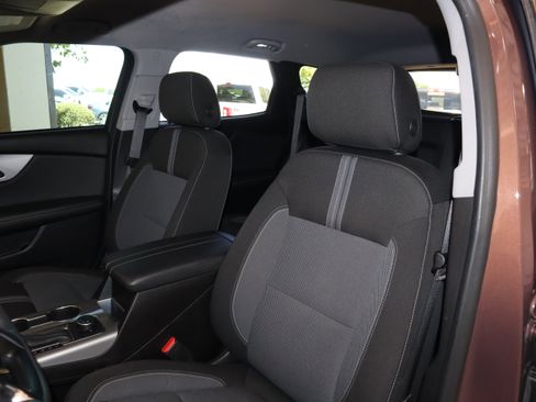 Used 2023 Chevrolet Blazer LT FWD image 32
