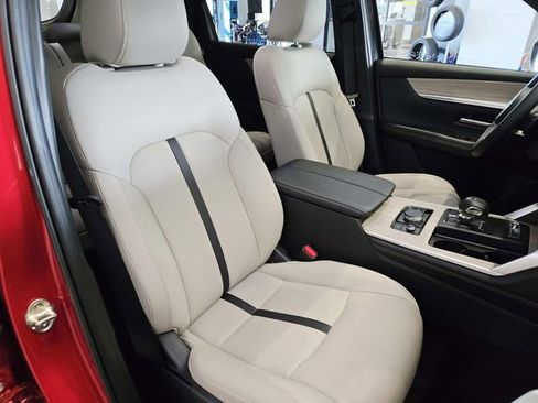 Certified 2025 MAZDA CX-90 3.3 Turbo w/ Preferred Package image 15