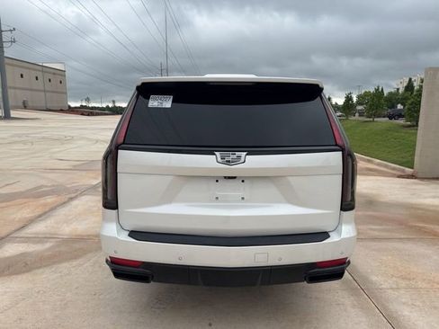 Used 2023 Cadillac Escalade ESV Sport Platinum w/ LPO, ONYX Package AWD/4WD image 6