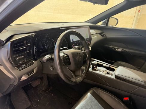 Used 2023 Lexus RX 350 Premium Plus w/ Cold Area Package FWD image 12