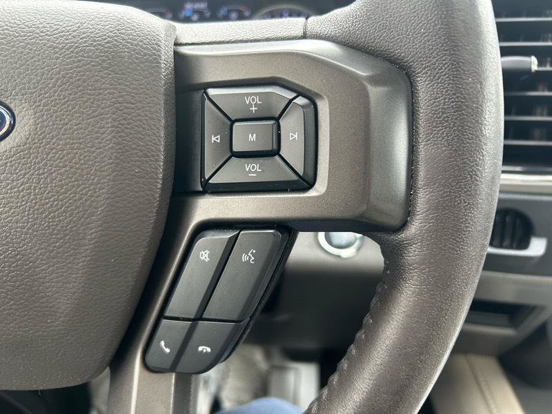 Used 2020 Ford Expedition XLT w/ Equipment Group 202A AWD/4WD image 19