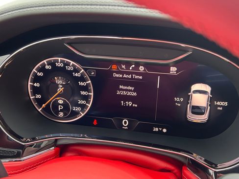 Used 2020 Bentley Continental GT image 25