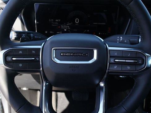 New 2026 GMC Terrain Denali w/ LPO, Black Badging Package image 25