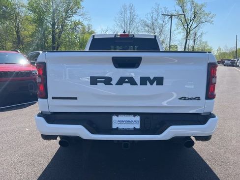 Used 2025 RAM 1500 Big Horn AWD/4WD image 32