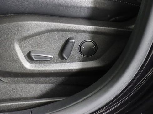 Used 2023 Ford Edge SEL image 28