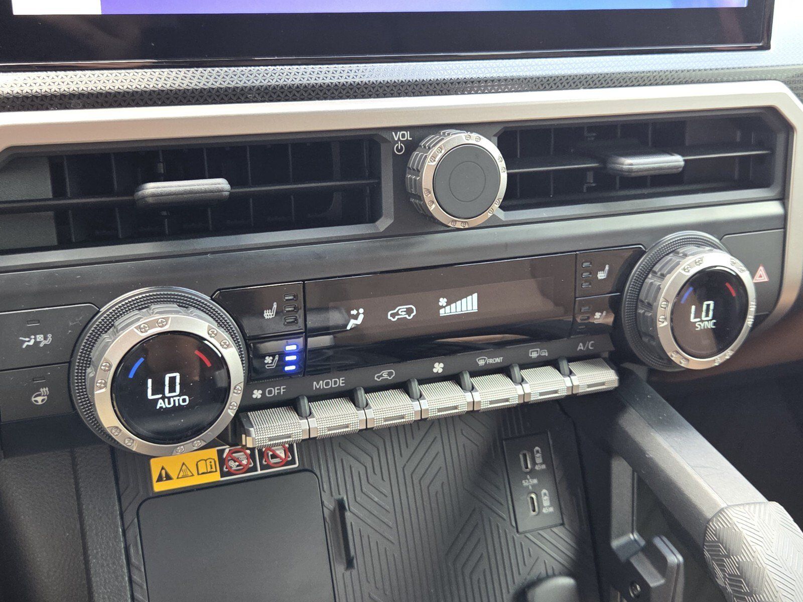 Certified 2025 Toyota 4Runner Limited AWD/4WD image 20