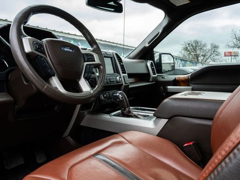 Used 2018 Ford F150 King Ranch w/ Equipment Group 601A Luxury image 12