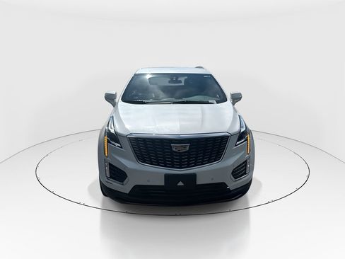Used 2023 Cadillac XT5 Luxury AWD/4WD image 3