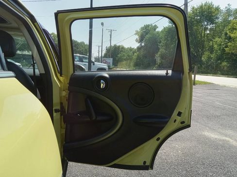 Used 2012 MINI Cooper Countryman S image 12