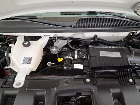 Used 2017 Chevrolet Express 3500 Extended image 11