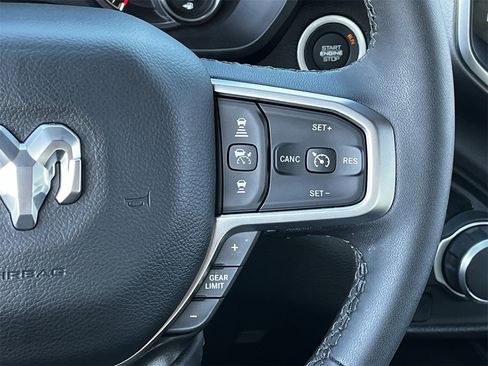 Used 2025 RAM 1500 Big Horn image 14