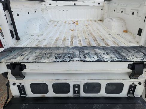 Used 2022 Chevrolet Silverado 2500 Custom w/ Custom Value Package image 30