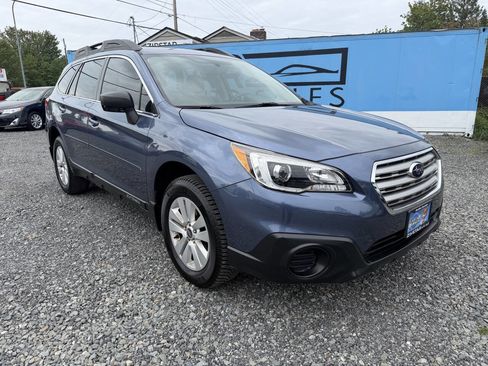 Used 2017 Subaru Outback 2.5i w/ Popular Package #2 AWD/4WD image 1